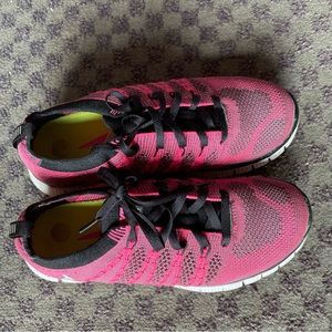 Nike running shoes women 5